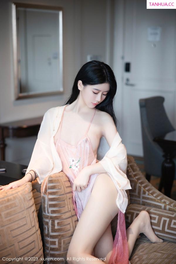   [XiuRen]高清写真图 2023.08.25 No.7290 幼幼 古装美腿第26张图片